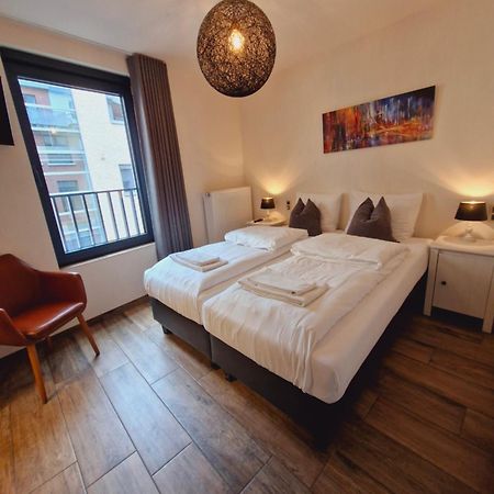 Hotel Ladeuze Льовен Екстериор снимка